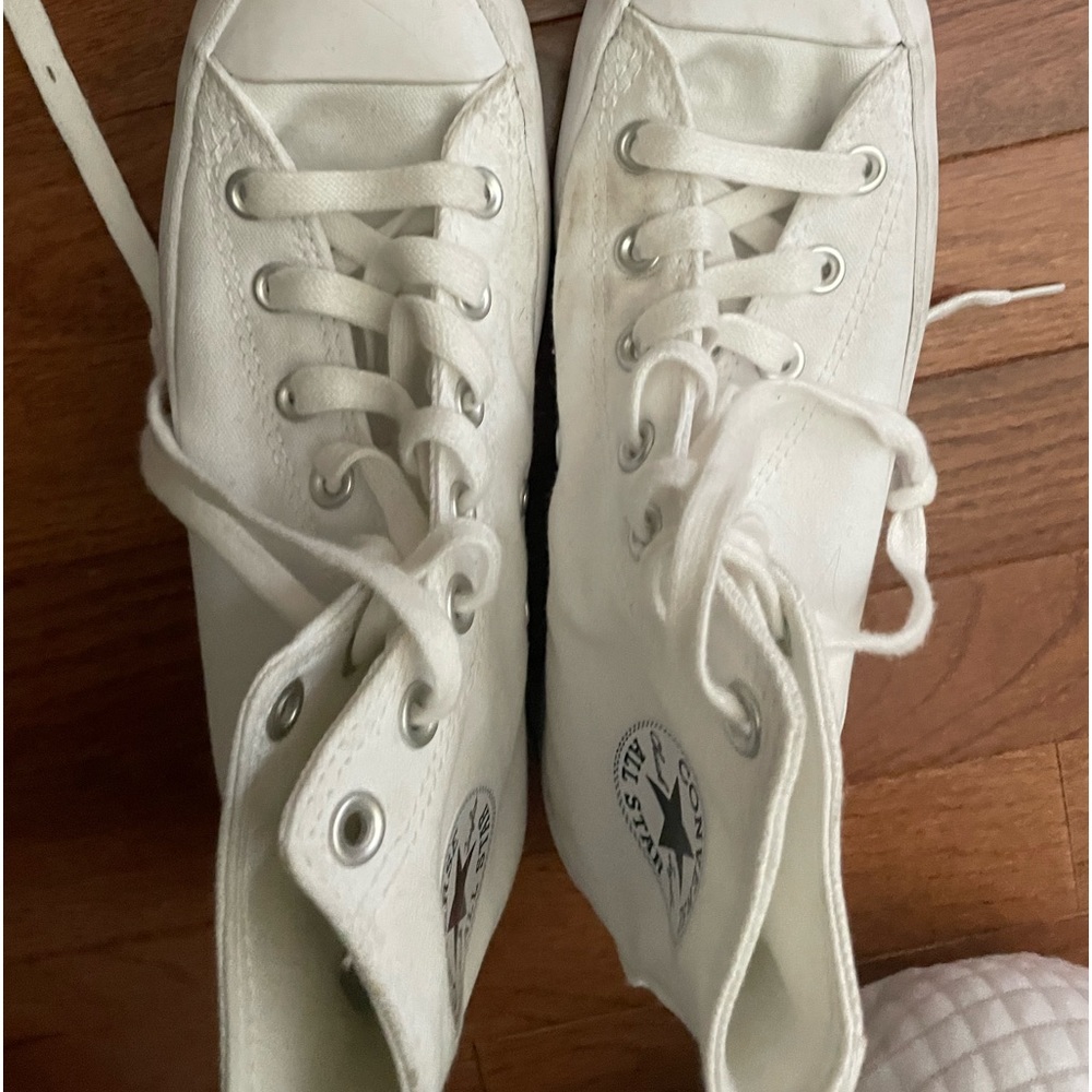 Womens lugged platform converse